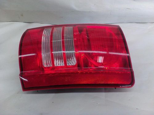 Chrysler town country right taillight rh 2008 2009 2010