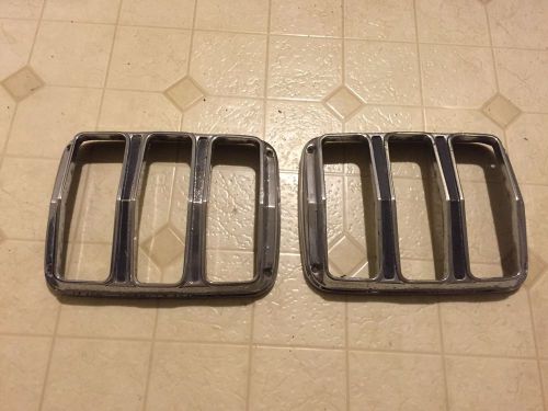 1964 1/2 1965 1966 ford mustang rear tail light tailight bezels set oem