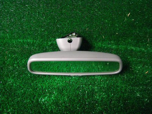 2004 volkswagen touareg auto dimming rear view mirror with rain sensor