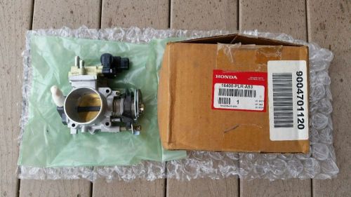 01 - 05 honda civic throttle body / carburetor (oem) (new)  #16400-plr-a53 / a54