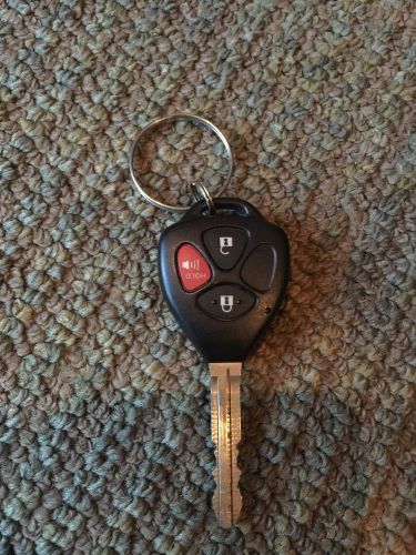 2009 toyota matrix key