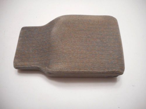 00-05 buick lesabre 12.5 center console armrest arm rest lid cloth taupe fabric