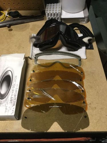 Oakley o-frame goggles with extra lenses &amp; tear-offs