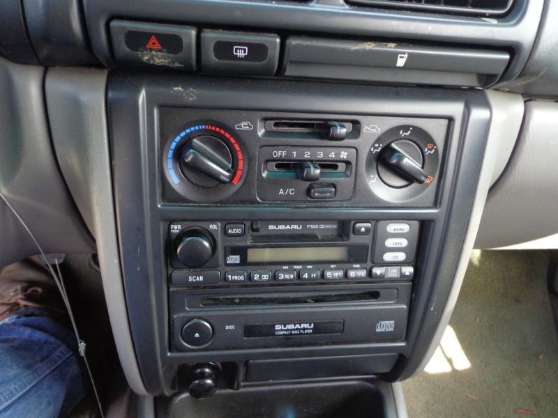 Radio/stereo for 00 01 02 03 outback legacy ~