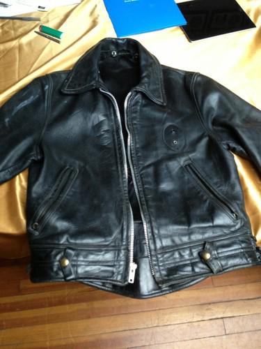 Authentic police motorcycle leather jacket good condition heavy