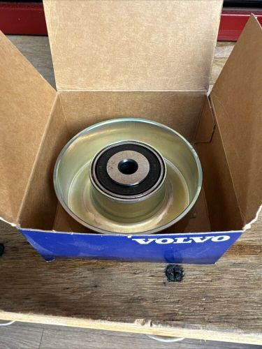 Genuine oem volvo penta 3847482 idler pulley for marine inboard diesel d4 &amp; d6