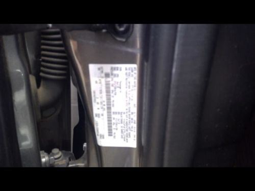 Driver quarter glass sedan black moulding fits 12-18 focus 597265