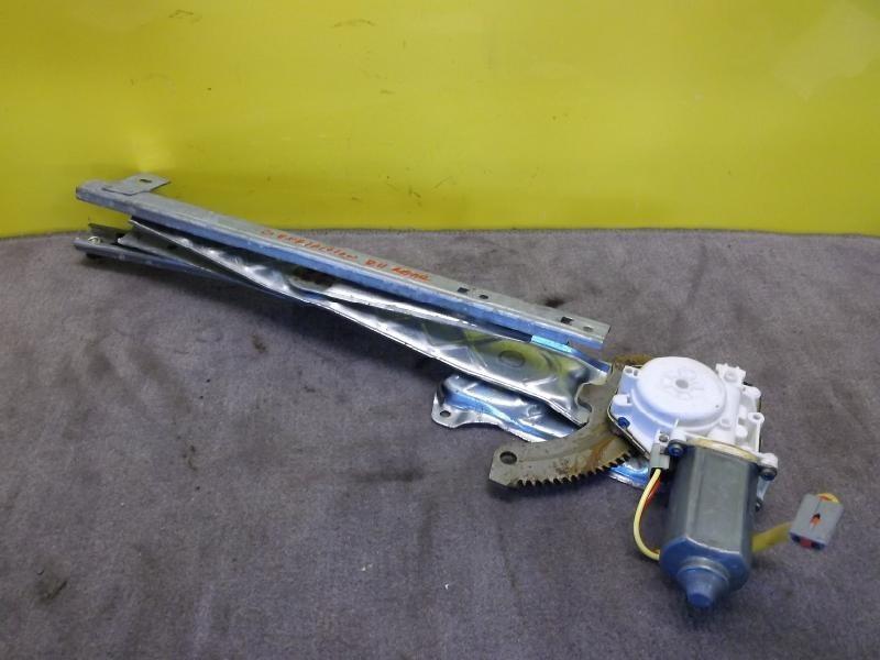 97 98 99 00 01 02 ford expedition r. re window regulator elec