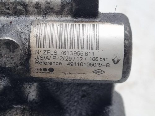 Vauxhall vivaro steering pump 2.0 diesel 2008 7613955611