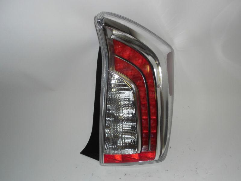 2012 2013 toyota prius oem right tail light nice!