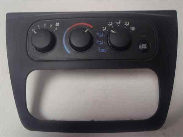 01-06 chrysler sebring heater & ac control w/bezel oem