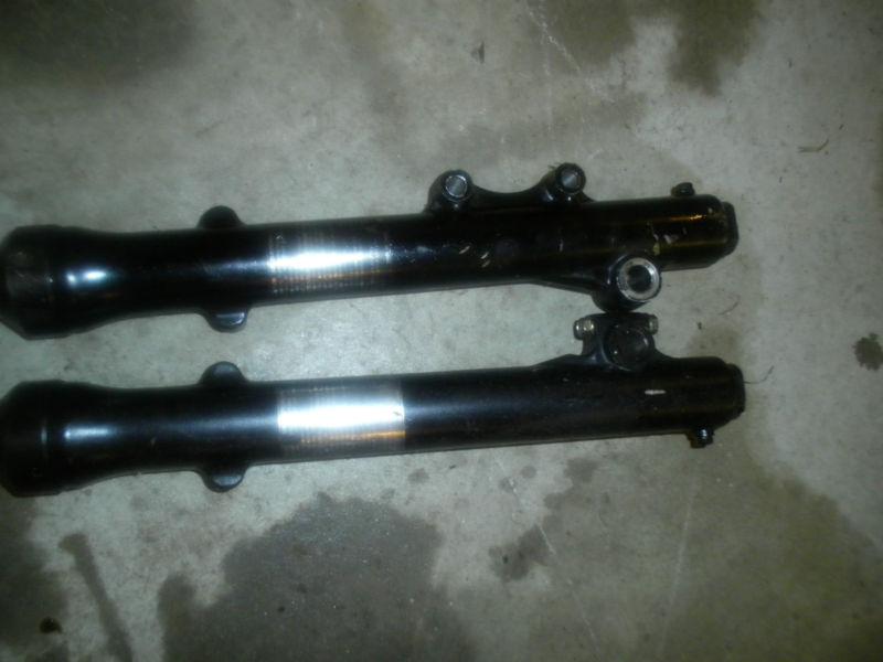 Kawasaki 1982 kz550 kz 550 front fork lowers shocks  wheel forks mounts legs air