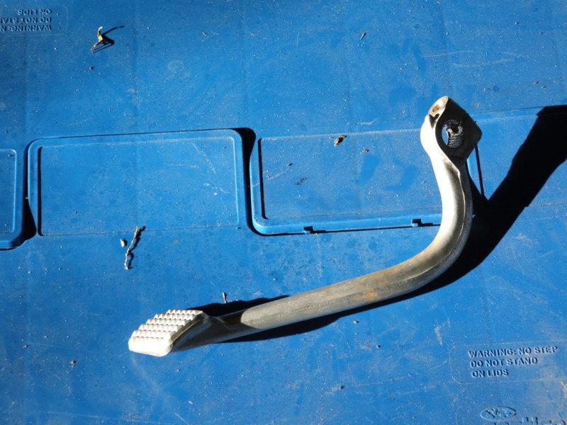 Gl1800 brake pedal