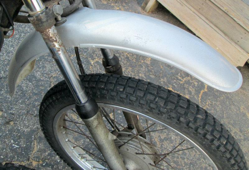 Suzuki ts185 front fender ahrma vintage suzuki antique 1975 72 73 74 