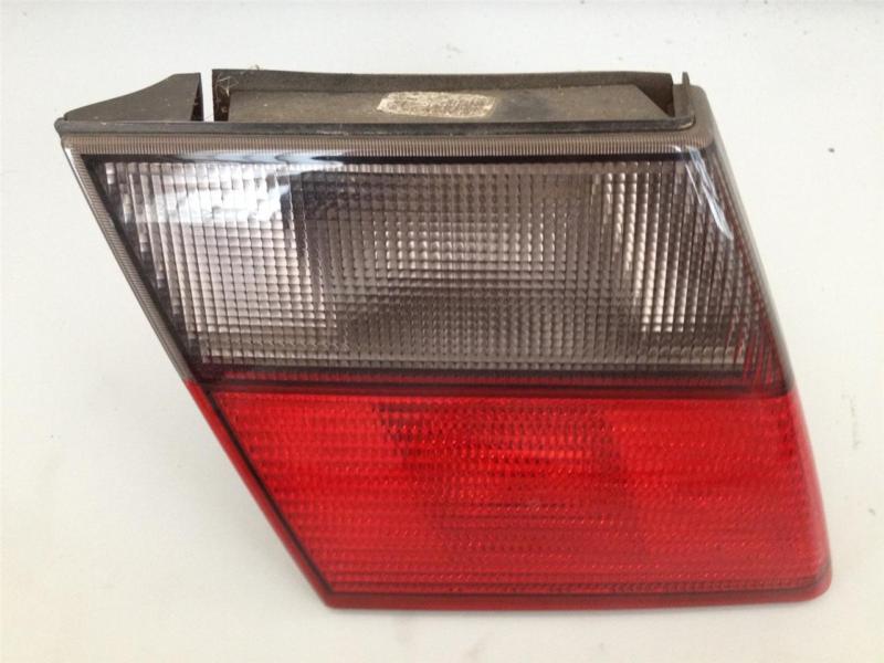 99-03 saab 9-5 oem left rear trunk lid tail brake light