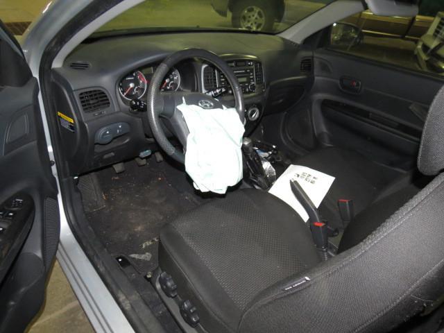 2007 fits hyundai accent floor center console black 2578676