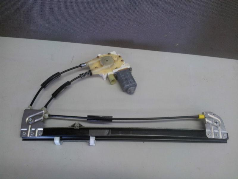 Bmw 5 series z series passenger side front door window motor 67628360512