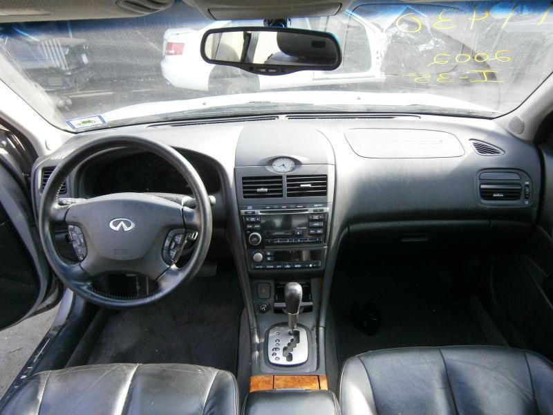 02 infiniti i35 driver wheel air bag