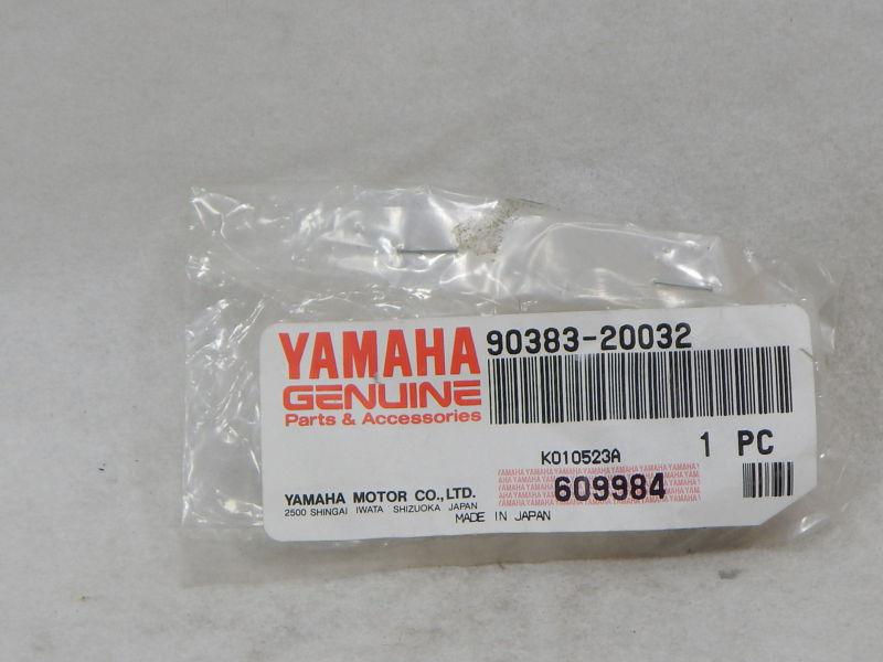 Yamaha 90383-20032 collar *new