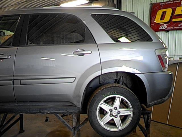 2006 chevy equinox door latch driver left rear 2658633