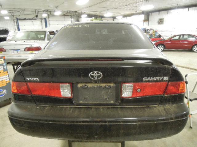 2000 toyota camry inner trunk tail light lamp right