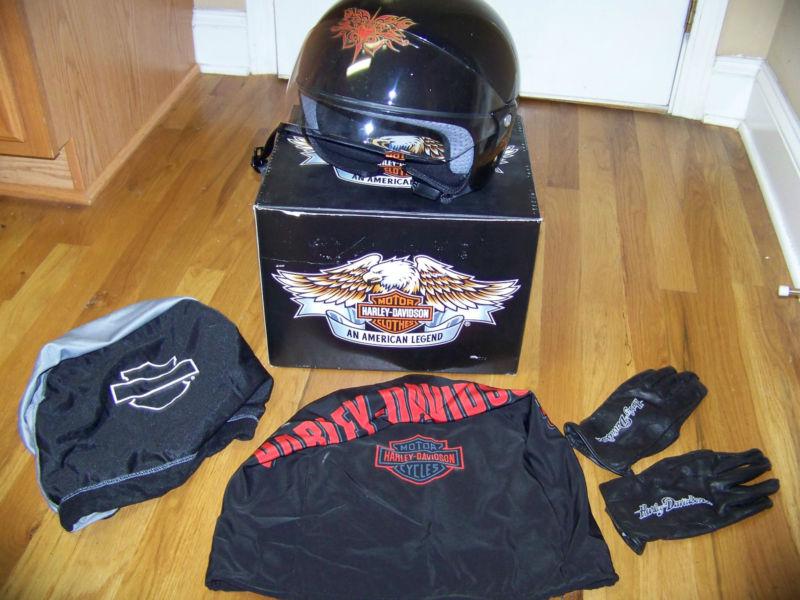 Harley-davidson size large divine diva motorcycle helmet and gloves size m euc!!