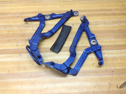 Vw mk4 99-05 jetta trunk hinges set with trunk harness cover