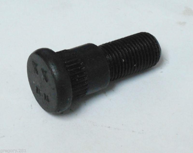 Eis d1945 wheel lug stud bolt