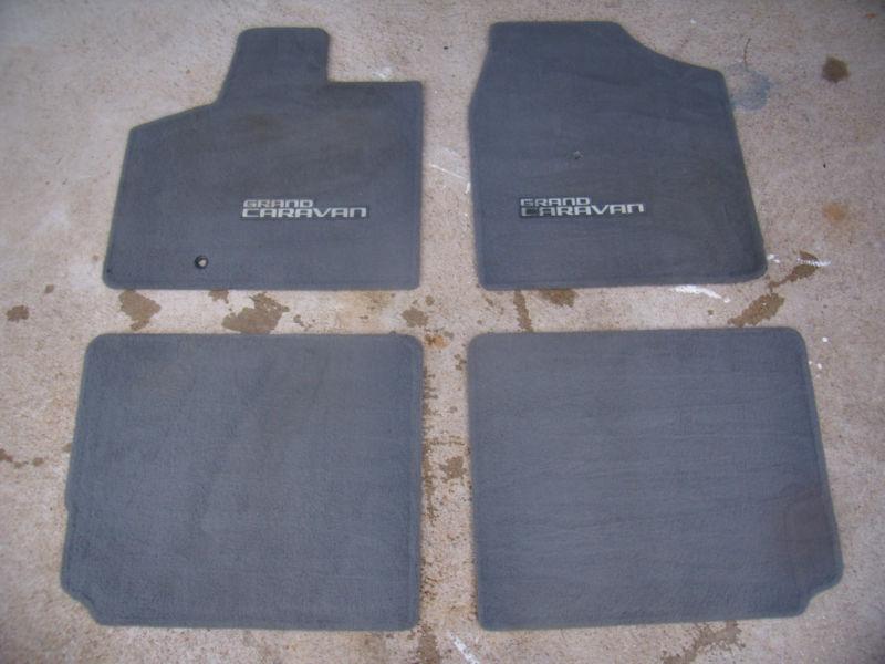 2008 - 2012 dodge grand caravan  factory carpeted floor mats gray