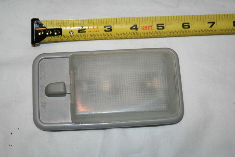 Toyota corolla prizm camry interior dome light  