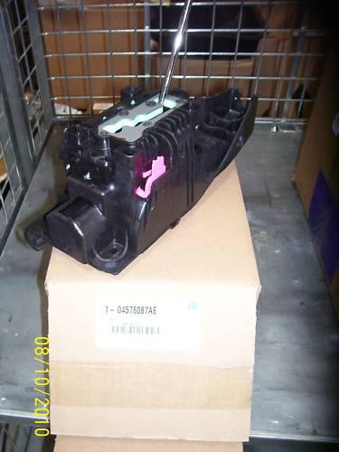 Dch dodge charger chrysler 300 mopar shifter assembly 68091341aa new oem 