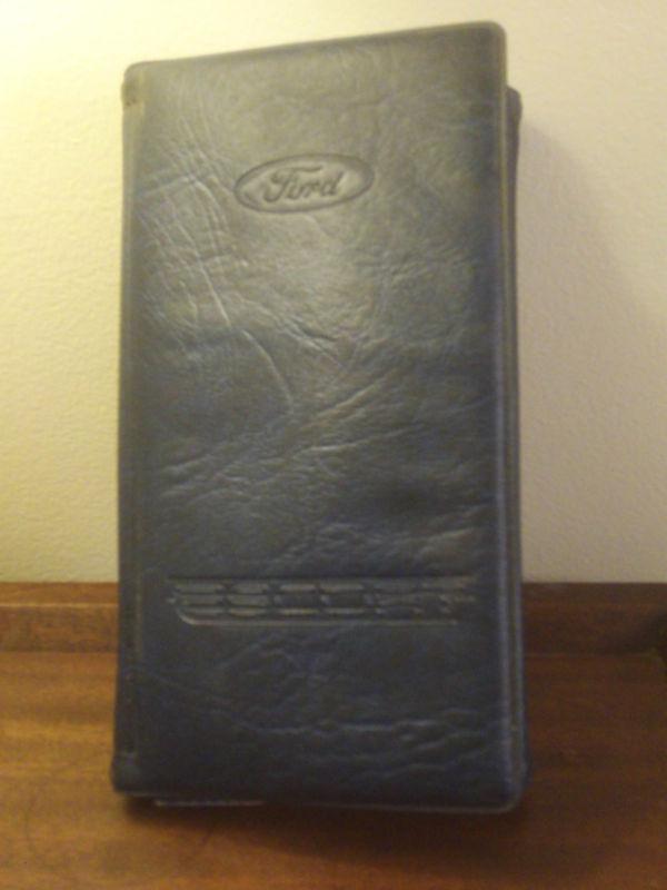 1995 ford escort owner's manual w/ leather case