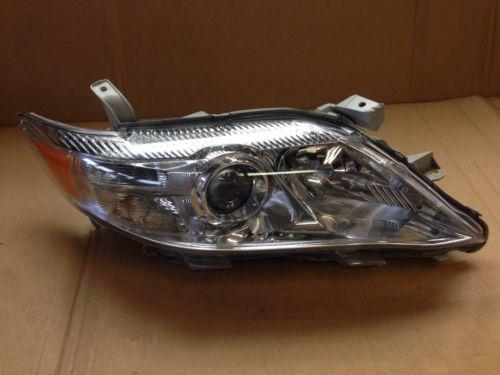 2010 2011 toyota camry oem right passenger side headlight 10 11