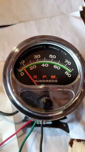 Sun tachometer mod. re-88 vintage tach with box and papers ratrod street rod