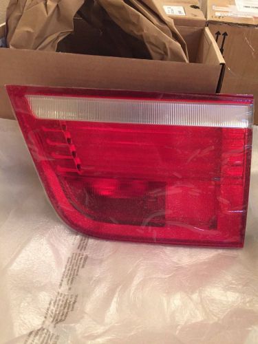 Bmw e70 x5 genuine right inner tail light,taillight,rear trunk lamp - new