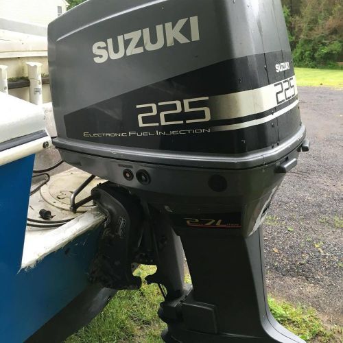 1990 suzuki dt225 efi 2-stroke outboard, perfect, low hours