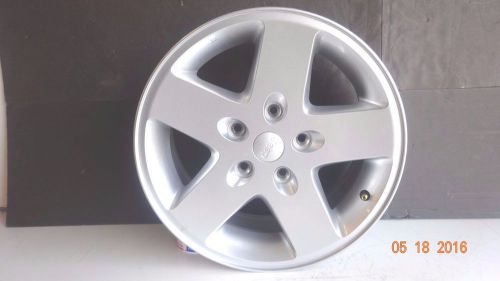 Jeep wrangler 17 x 7.5 silver painted factory alloy wheel rim 1ah78trmae nice oe