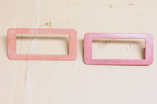 1971 1972 ford mustang l &amp; r hand rear qtr panel side marker light bezel used