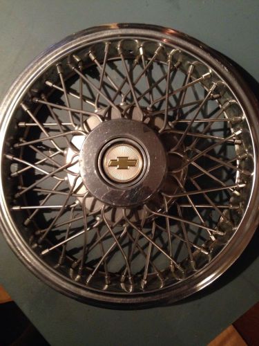 Vintage chevrolet 1970&#039;s 15&#034; spoked wheel hubcaps monte carlo