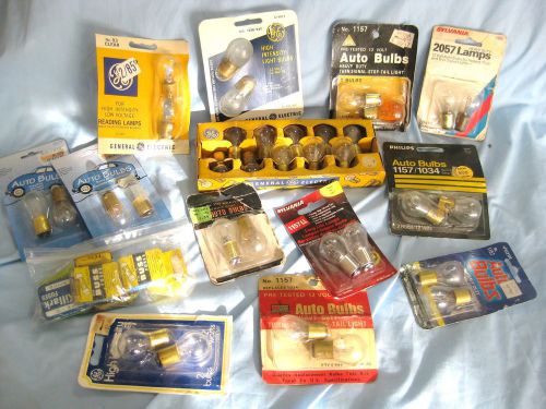 Mixed lot of vintage auto / truck or rv new / unused lights bulbs