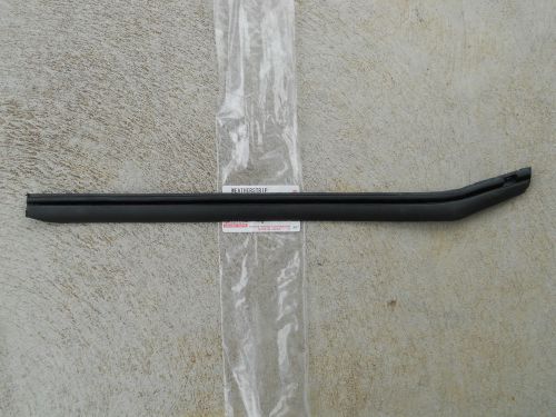 Toyota ta22 ta23 ra23 celica lh quarter window weatherstrip new