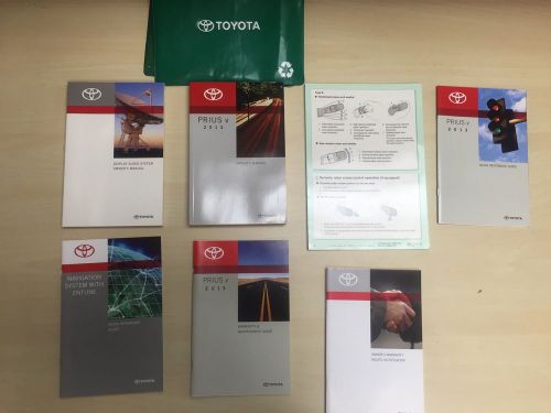 Toyota prius v 2013 owners manual set + case