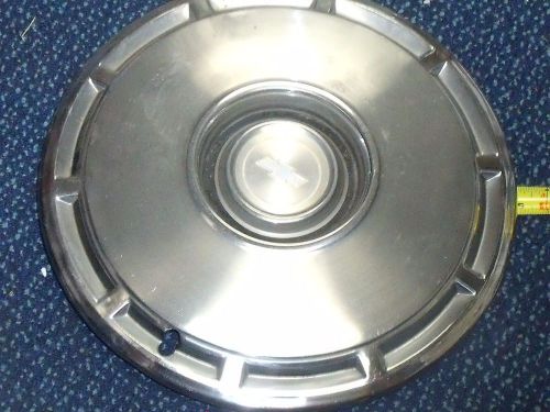 1975 - 1976 chevrolet caprice / impala 15&#034; hubcap wheel cover