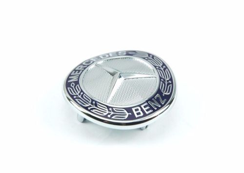 New oem genuine mercedes w221 w211 w212 e550 s550 e63 grille badge emblem