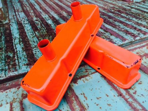 Sbc chevy orange valve covers