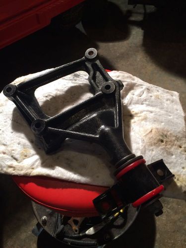 Honda civic torque mounts with solid bushings