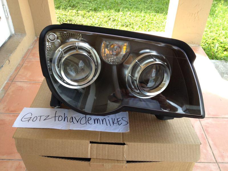 04-08 oem chrysler crossfire headlight rh headlamp right passenger > deal on set