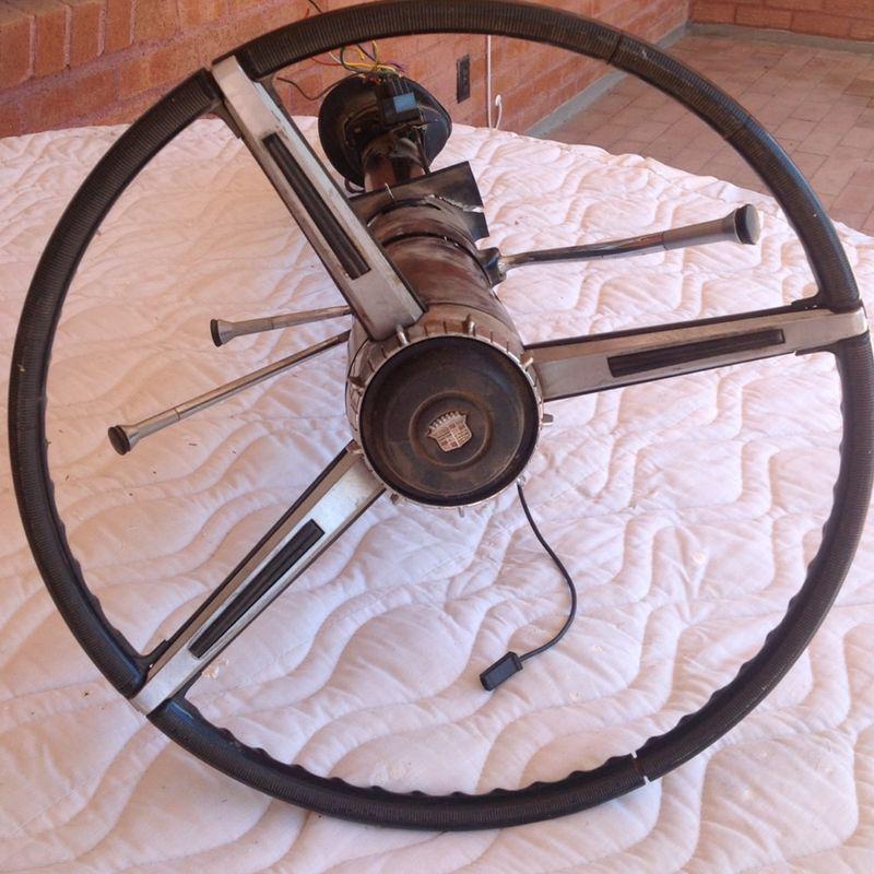 Vintage 1965-1966cadillac tilt and telescopic steering column and steering wheel