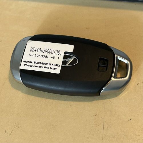 2018 - 2020 hyundai kona smart key fob remote transmitter oem