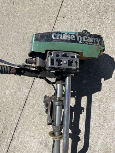 Vtg cruise &#039;n carry outboard boat motor model #6600 1.5 hp untested cord pulls